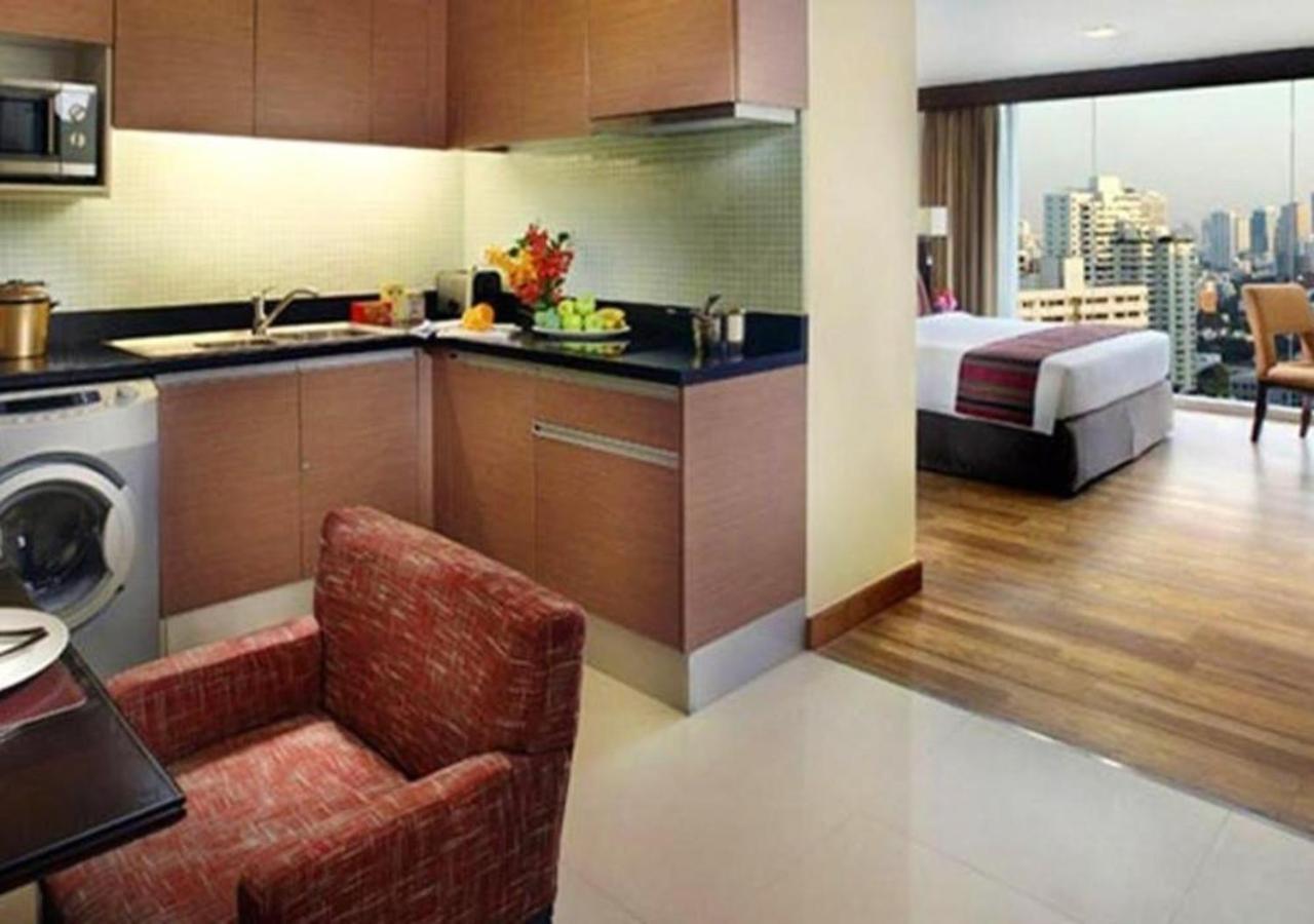 Lohas Residences Sukhumvit 2 Bangkok Exteriör bild