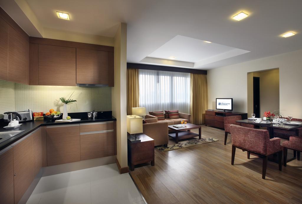 Lohas Residences Sukhumvit 2 Bangkok Exteriör bild