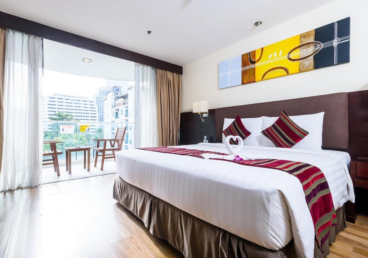 Lohas Residences Sukhumvit 2 Bangkok Exteriör bild